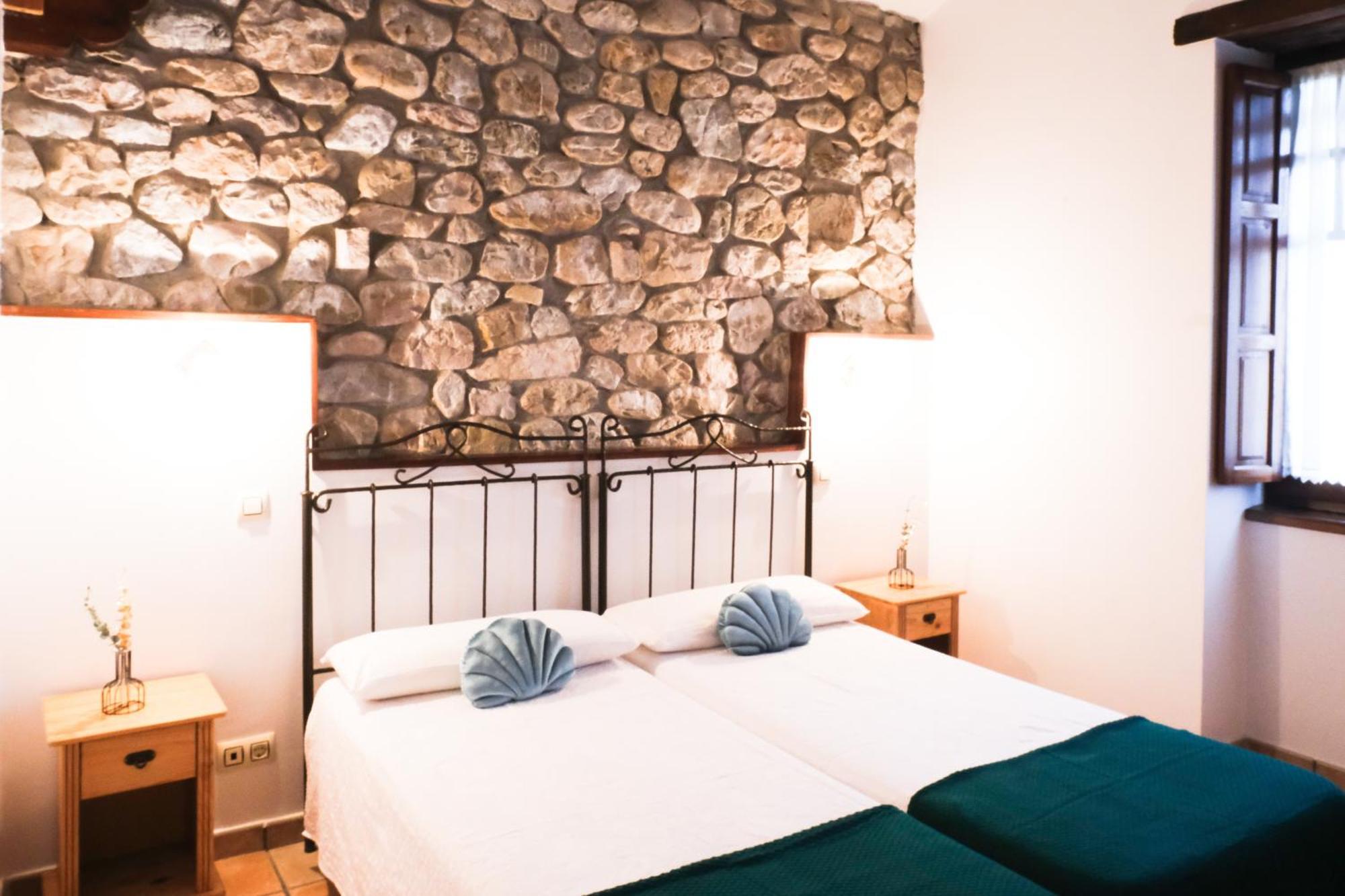 Posada La Estela De Barros Corrales De Buelna Dış mekan fotoğraf