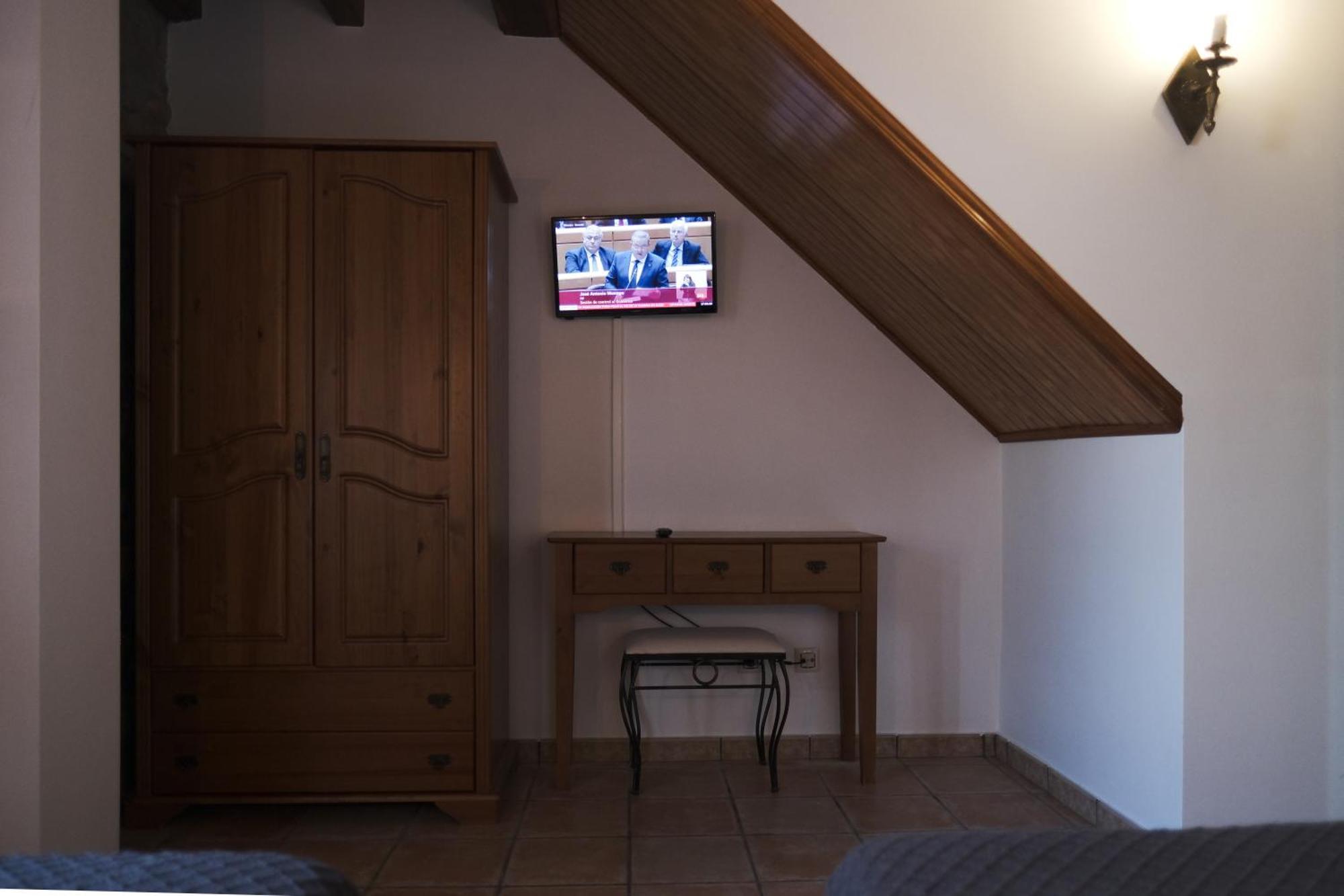 Posada La Estela De Barros Corrales De Buelna Dış mekan fotoğraf