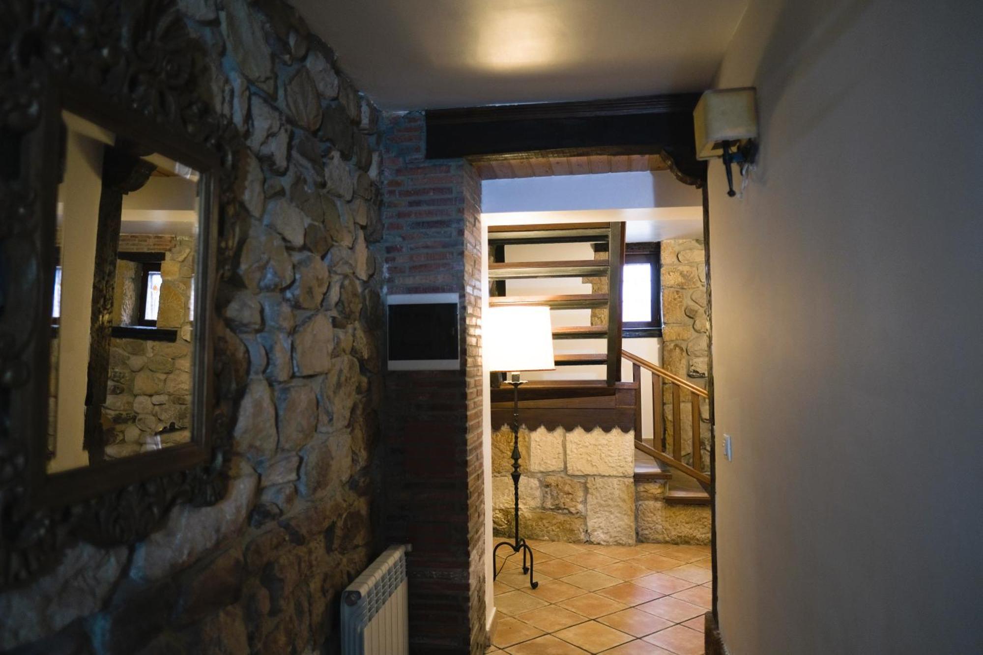 Posada La Estela De Barros Corrales De Buelna Dış mekan fotoğraf