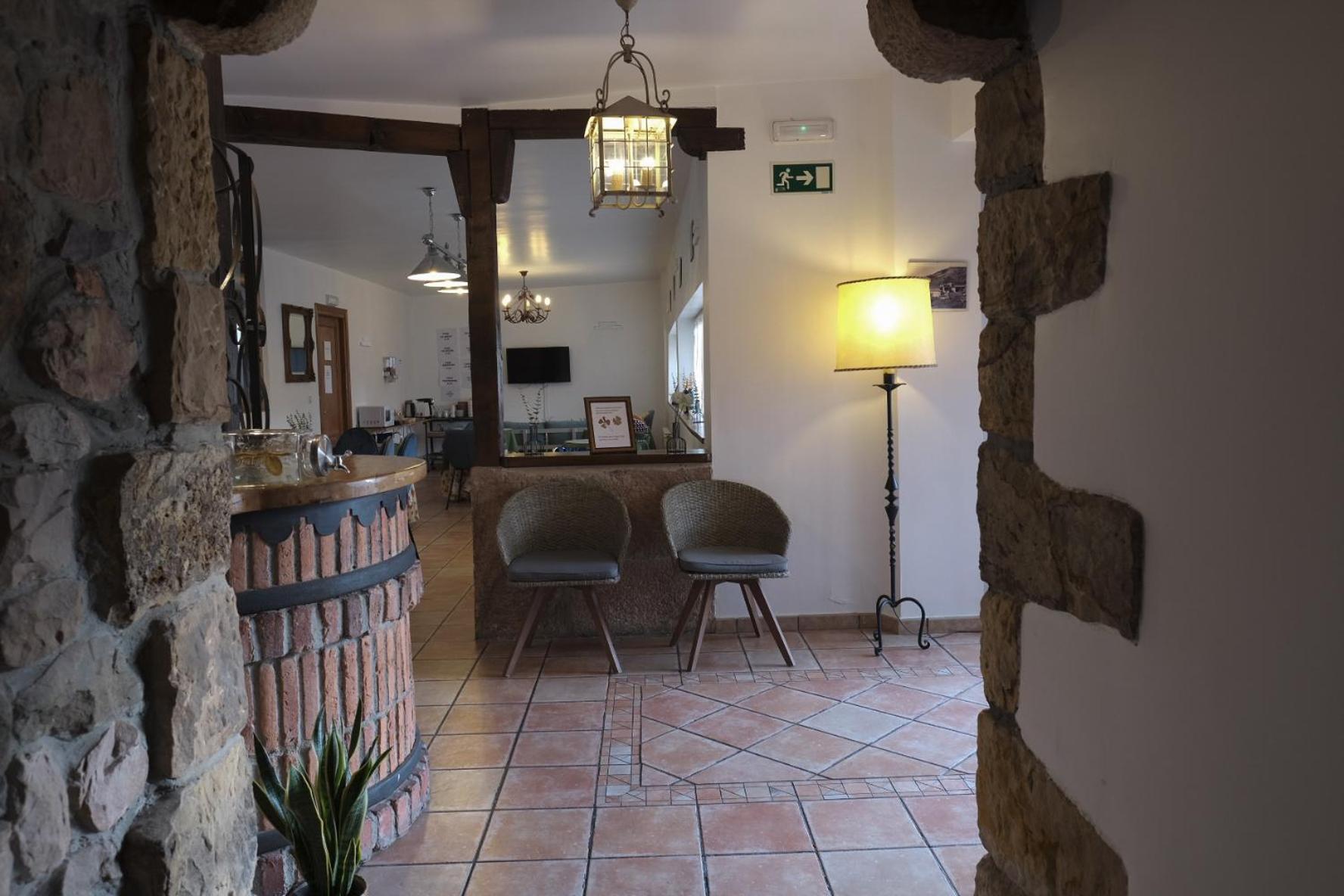 Posada La Estela De Barros Corrales De Buelna Dış mekan fotoğraf