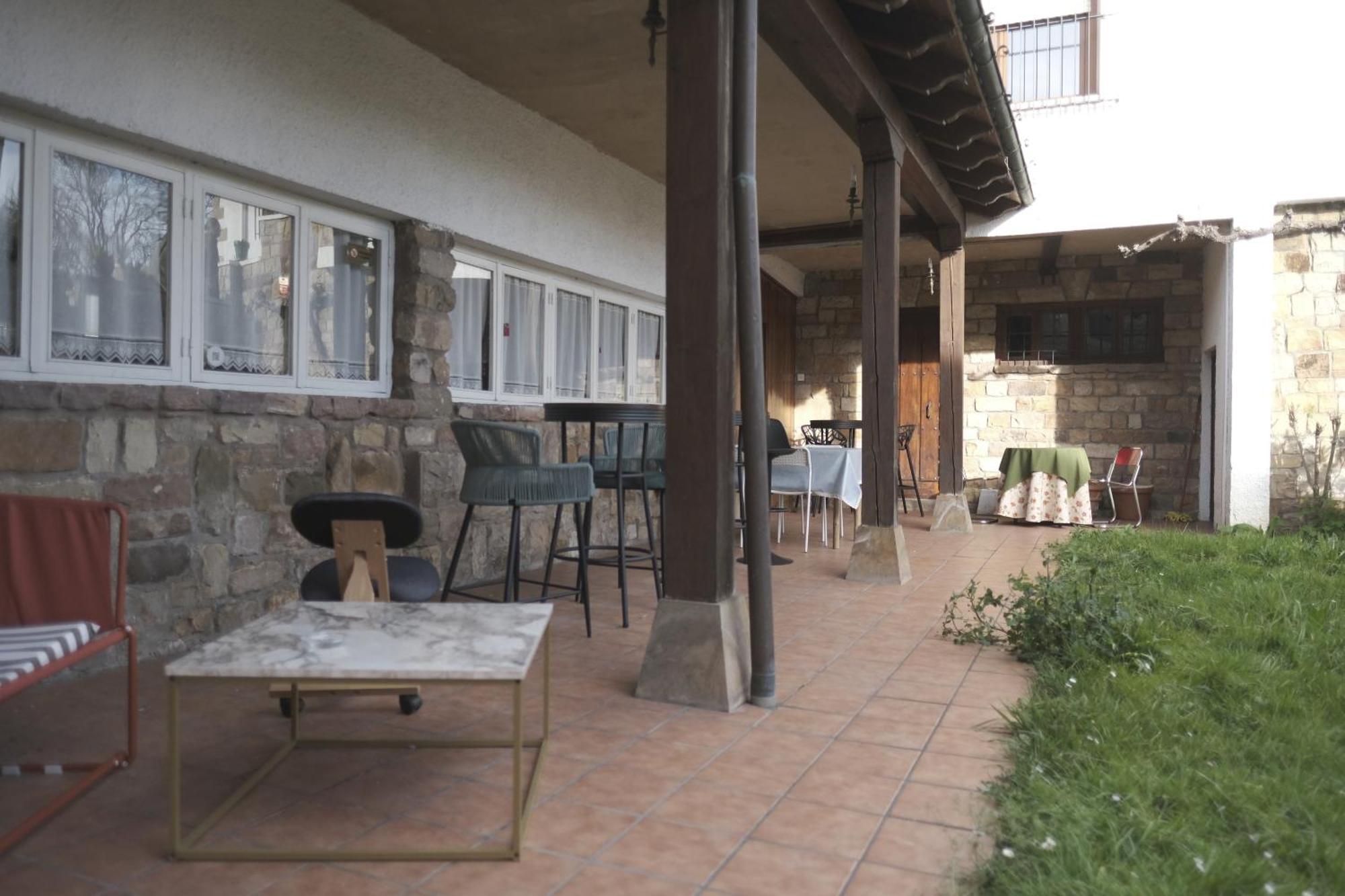 Posada La Estela De Barros Corrales De Buelna Dış mekan fotoğraf